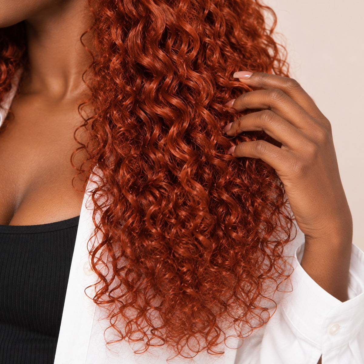 Perruque rousse bouclée ginger – texture