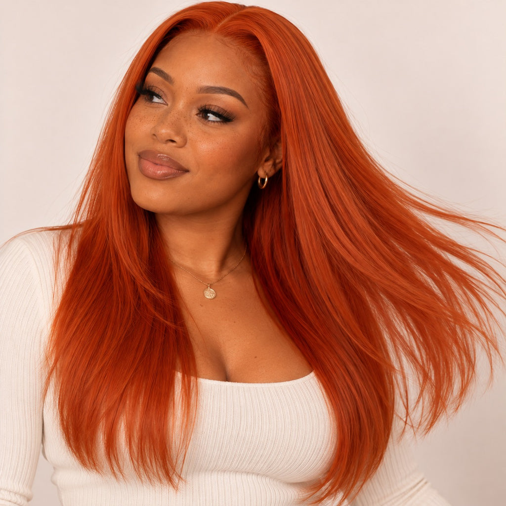 Perruque rousse lisse – en mouvement