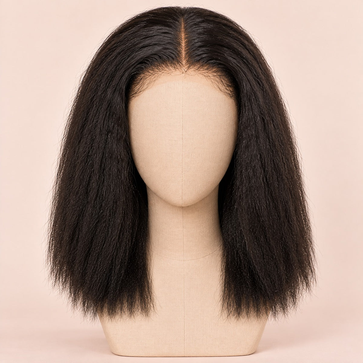 Perruque lace front kinky straight – sur tête de mannequin